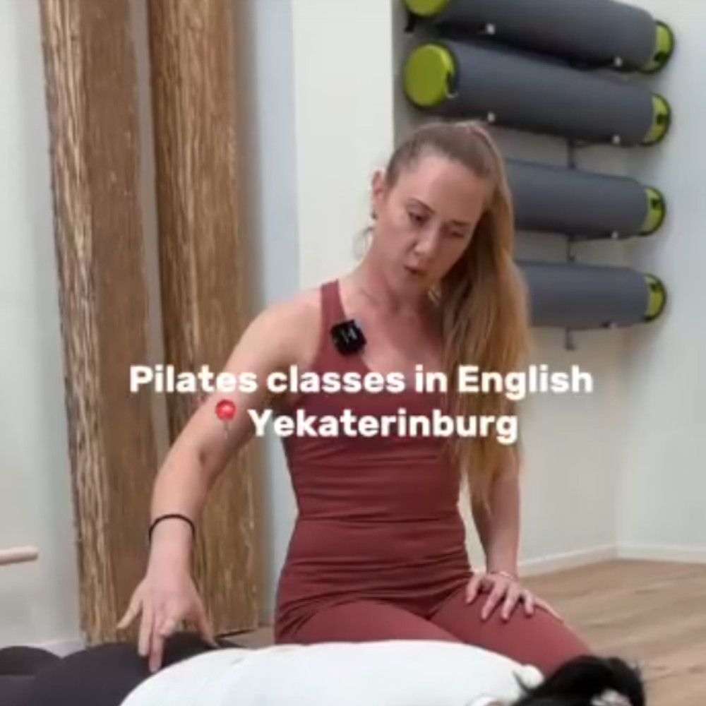 Pilates classes in English at ARNÓA Pilates