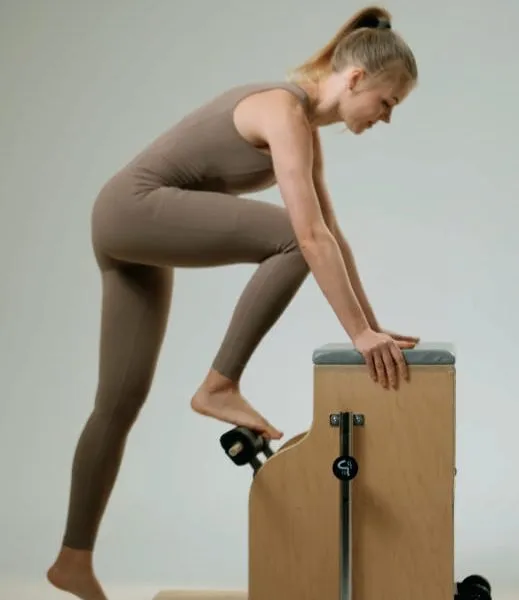 Пилатес на Combo Chair: базовые упражнения